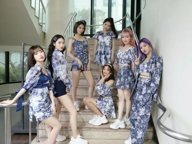 【t公式】OH MY GIRL、[ #OhTimes] 200508 MUSIC BANK📸 今日もとてもときめいた💕  OH MY GIRLの舞台😆  