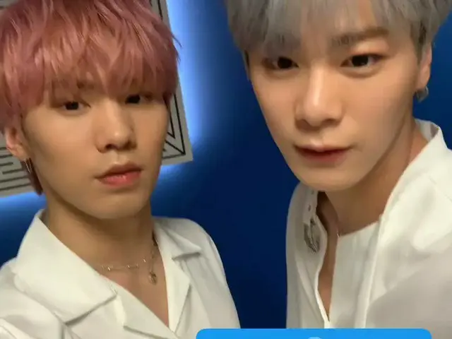 【T公式】ASTRO、Q：#ASK_ASTRO運転中聞く良い歌は何ですか？ 🤍  -  jinunwoo  A：#TwitterBlueroom with #