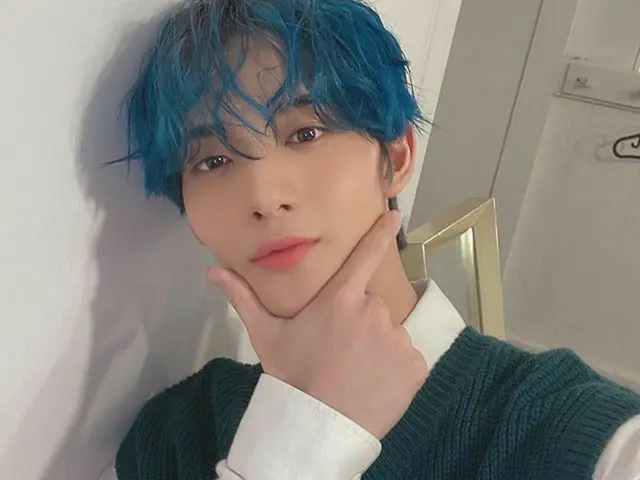 【G公式】CIX、⠀  🤳🏻🤳🏻🤳🏻   #CIX  #FIX #ファン望む #ペ・ジンヨン#JINYOUNG #BAEJINYOUNG   