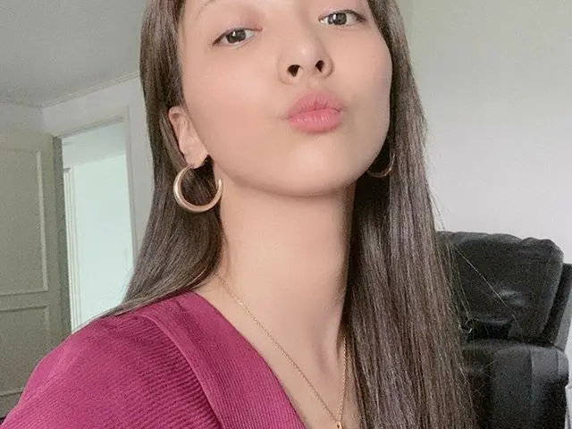 【g公式】f(x)_出身ルナ、•  💋   