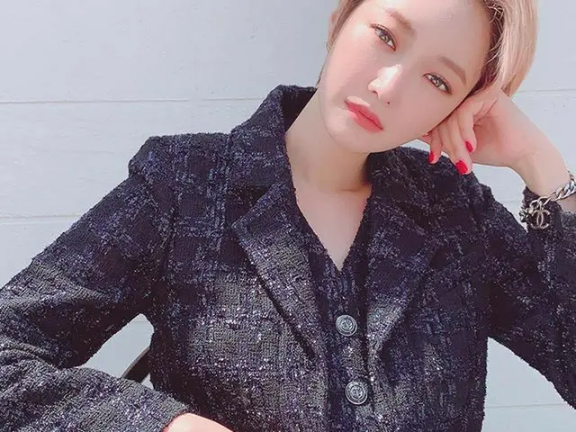 【g公式】女優コ・ジュンヒ、 #Nottoday   