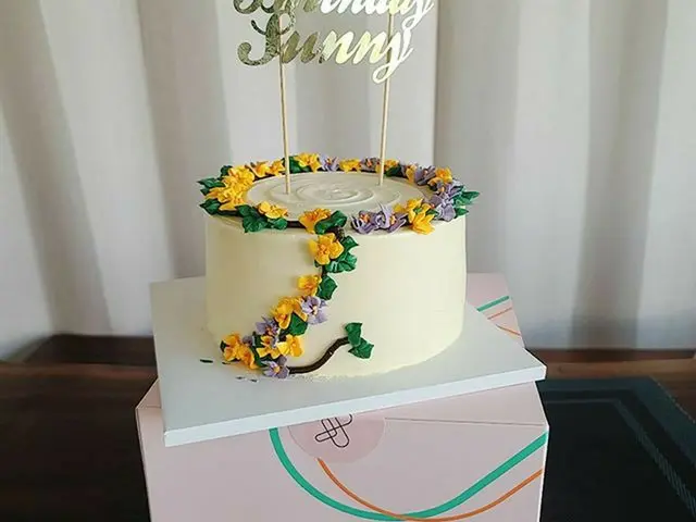 【g公式】少女時代_サニー、誕生日おめでとうございありがとうございます〜!!!!私の願いは、私の人々の心と体の健康です〜！毎年最高の誕生日を作ってくれてありがと