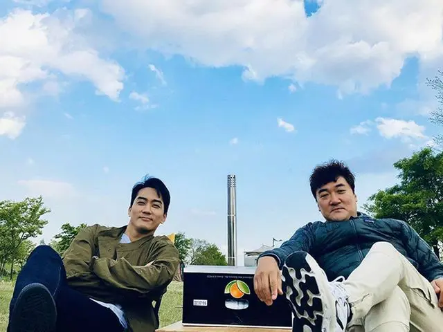 【G公式】俳優ソン・スンホン、☀️ #夜のようにしたいですか現場円素晴らしいフォトそのラッパーの方が多い！笑 #夏の香りから続いた強い縁 #ゴジェヒョン監督様と