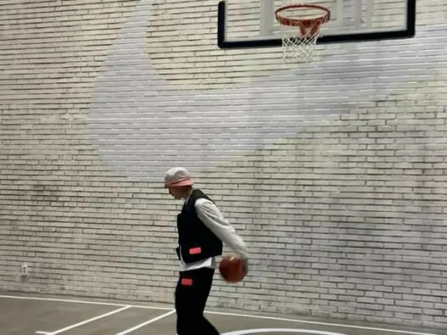 【G公式】2PM_出身パク・ジェボム、🤷♂️who wanna play me 1v1？   
