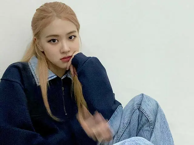 【g公式】BLACKPINK_ロゼ(Rosé)、🪁🌷🌞🎣   