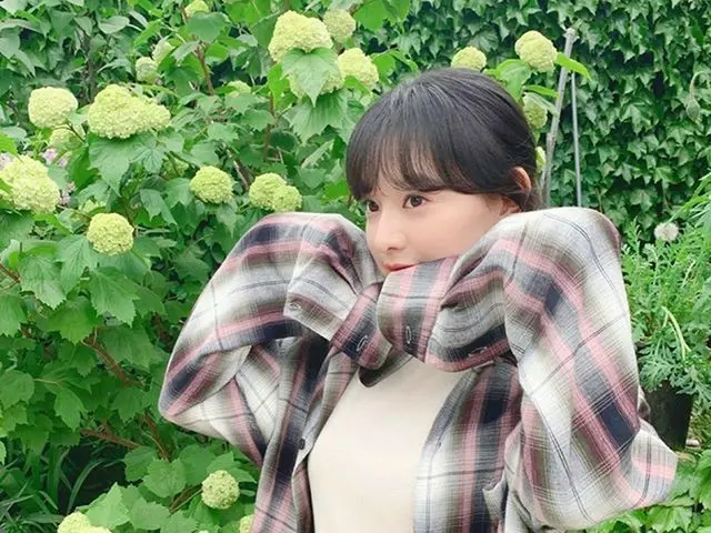 【g公式】女優キム・ジウォン、💚💚💚   