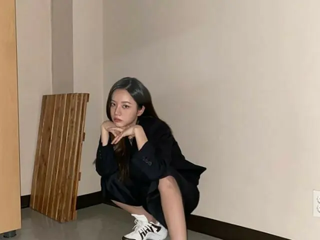 【g公式】GIRL’S DAY _ヘリ、@louisvuitton🤎#GiftfromLV #Ad   