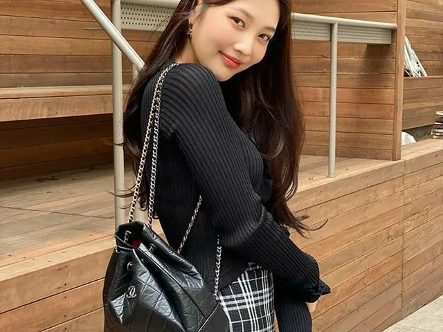 【g公式】RED VELVET_ジョイ、Blair🖤   