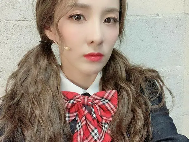 【g公式】2NE1_出身DARA、もう3回残った！イルイサムサ！オヘヨウン～～～ファイティング！ 😀👊🏻💕今日スンホ道警やらマクゴンある😭   