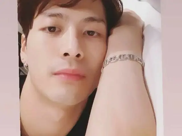 【G公式】GOT7_ジャクソン、A crazy week honestly💤🛏  #jacksonwang #ジャクソン #王嘉爾  