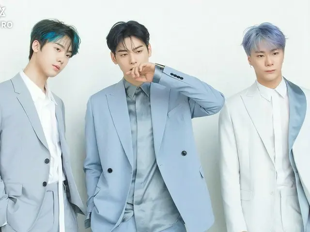 【d公式fan】【 #ASTRO] [ポスト]あなたの心を#KnockするASTROの完璧なスーツピット★ ▶ #ネイバー_ポスト#ASTRO