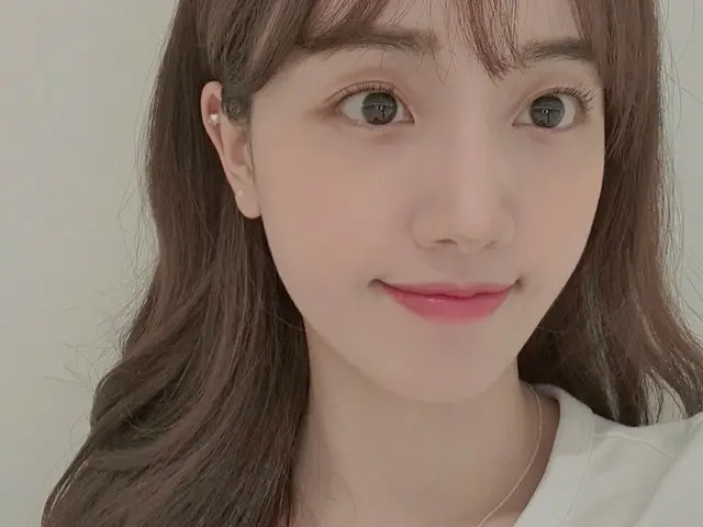 【t公式】Cherry Bullet、[ #ヘユン#HAEYOON]ルーレットこんにちは🌼 #CherryBullet #Cherry Bullet