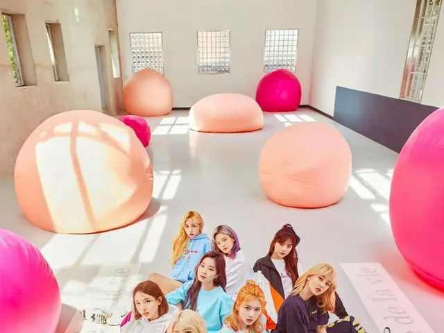 TWICE、本日のファッションはストリート・ファッション・ブランド