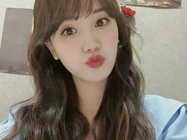 【t公式】Cherry Bullet、[ #ヘユン#HAEYOON] 11：11🕚 ドキドキ😛 #CherryBullet #Cherry Bullet