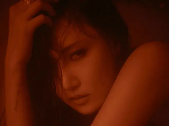 【t公式】MAMAMOO、RT soompi： #MAMAMOO's #Hwasa Features In New Teaser For SoloComebac