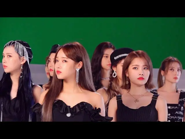 【公式】Weki Meki、Weki Meki Weki Meki  -  OOPSY M / V MAKING FILM   