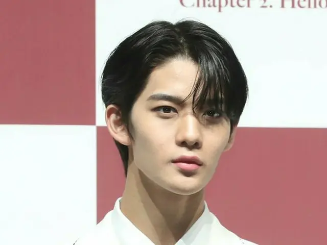 「CIX」、カムバック延期へ…ペ・ジニョンが振り付け練習中に足根関節をねんざ