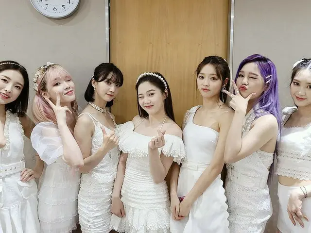 【t公式】OH MY GIRL、[ #OhTimes] KCON：TACT 2020 SUMMER📸 共にできて幸せで楽しかった 「KCON：TACT 202