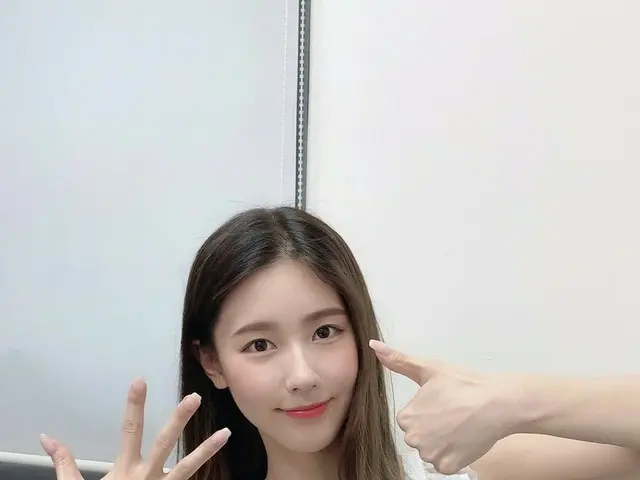 【t公式】(G)I-DLE、[📸] 2020(G)I-DLE ONLINE CONCERT「I-LAND：WHO AM I」D-6  2020.07.05 3