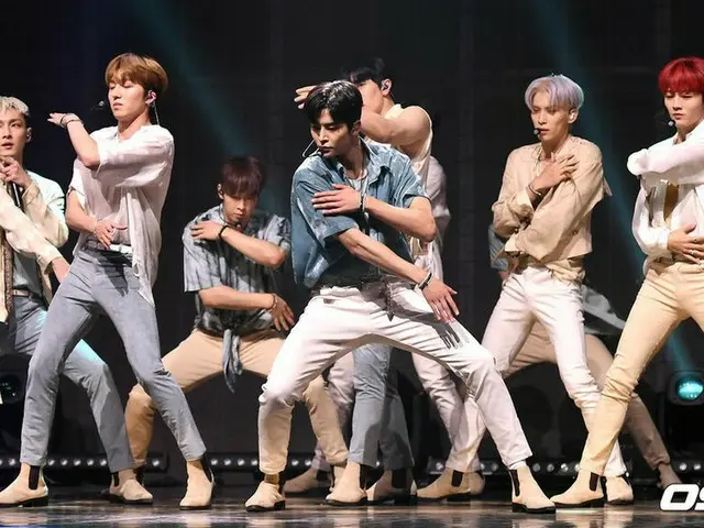 SF9、8thミニアルバム「9loryUS」のショーケース開催中…追加分