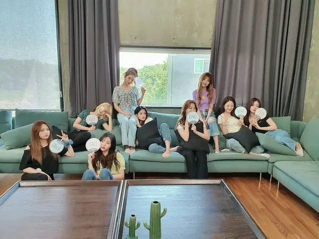 【t公式】fromis_9、[ #from_きれい！】開始から平凡でないフロムね🚐ついに到着！果たしてその朝食のホテルでは何が起こるでしょうか？😎   #f