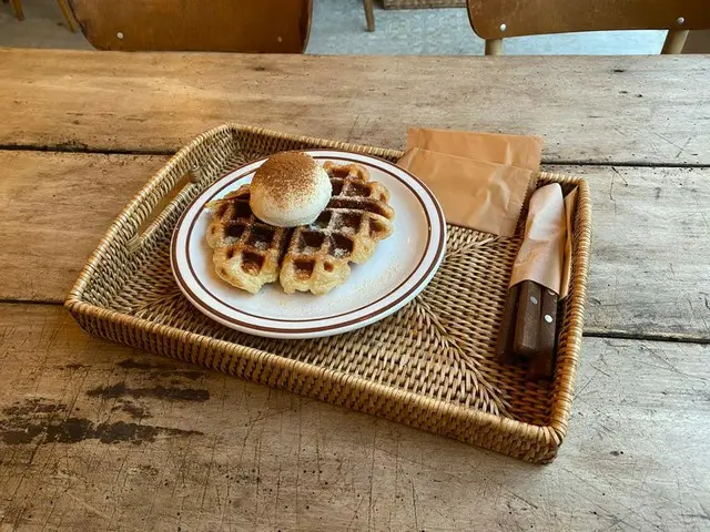 【t公式】fromis_9、[ #ナギョン]さっき言ったクロプ...🤎 