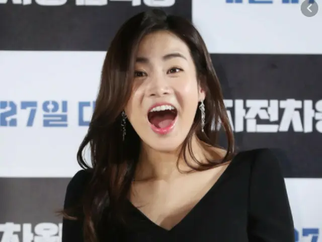 女優 #カン・ソラ、結婚の相手は年上の「非芸能人」。
