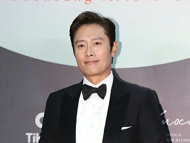 俳優イ・ビョンホン、映画「勝負」で“世界最強棋士”チョ・フンヒョン役に。