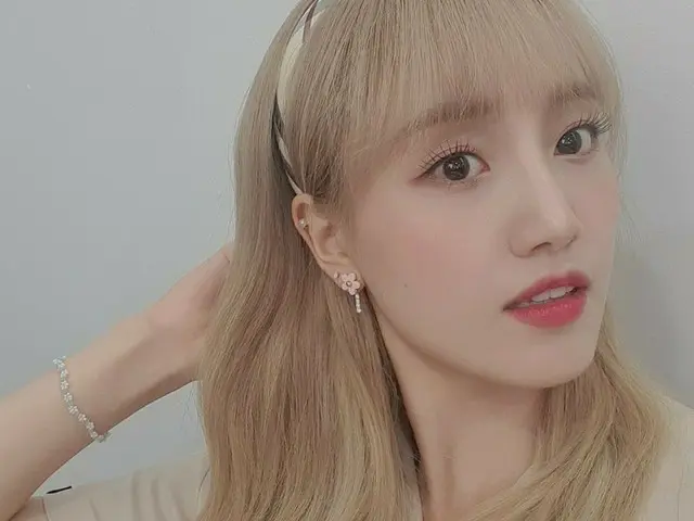【t公式】Cherry Bullet、[ #ヘユン#HAEYOON]コリアヘラルドVLIVEの日 #CherryBullet #Cherry Bullet