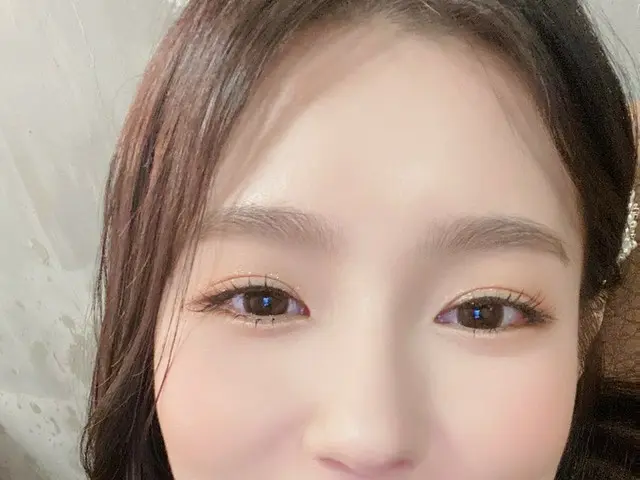 【t公式】(G)I-DLE_、[ #MIYEON]見たい私たちネバー編みにLANケーブルキス...🥺❤️😘受けロット  