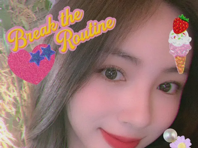 【t公式】Cherry Bullet、[ #サポート#JIWON]私が試した😎🌸  #CherryBullet #Cherry Bullet 