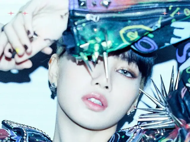 【d公式yg】#BLACKPINK「THE ALBUM」LISA TEASER POSTER #1  1st FULL ALBUM「THE ALBUM」  ✅2