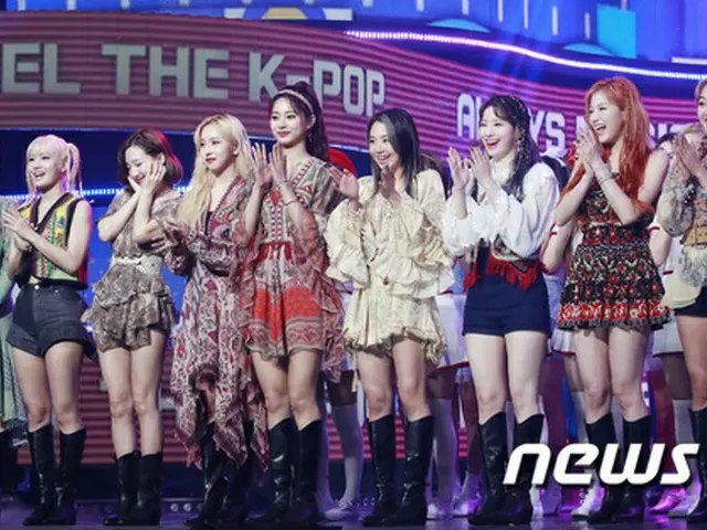 「TWICE」、10/26にカムバック