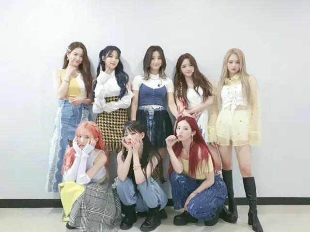 【t公式】fromis_9、[💌 #fromis_9]世界のすべての爽やかさも考え出す人の形状に仕込んおいたらそれfromis_9になったんですよ🍀アチルハ