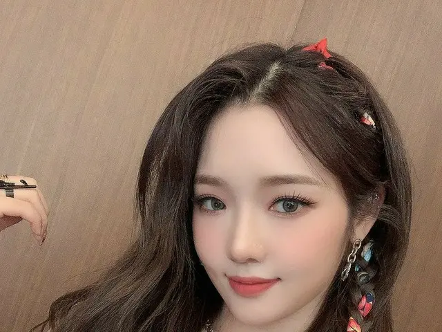 【t公式】fromis_9、[ #ジソン]月曜日のランチです！ ご飯おいしいものを食べてくださいね、必ず！  #gam_sun_list #1003_SAT #
