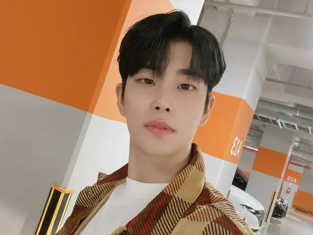 【T公式】ASTRO、もうすぐおいしいランチ!!!!の時間ですね。