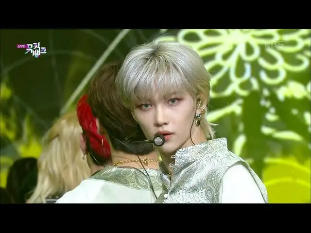 【公式kbk】Back Door  -  StrayKids_ _ (StrayKids_ )[MUSICBANK_ / Music Bank] 2020100