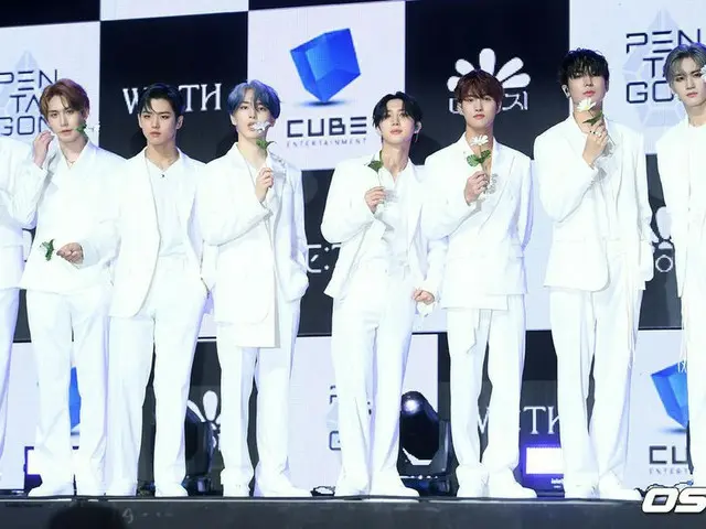「PENTAGON」、10thミニアルバム「WE:TH」オン・オフラインメディアショーケース開催中