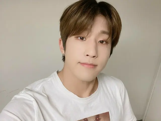 【T公式】ASTRO、ロハとする！おやすみ🥰🌙