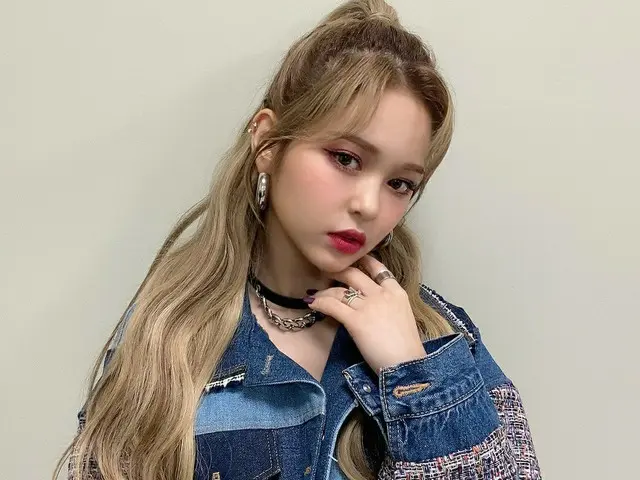 【t公式】EVERGLOW、[ #理由]昨日イグリスががカバーしたBLACKPINK先輩のHow you like that舞台でありながら本当に楽しかった！新