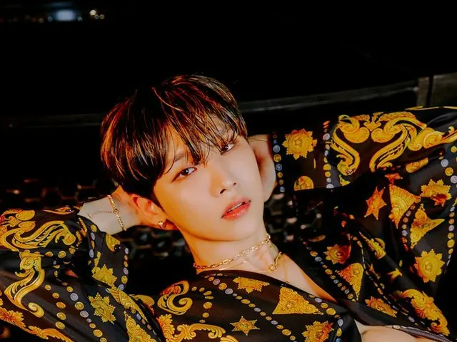 「AB6IX」、ティザー画像での腹筋がすごすぎると話題