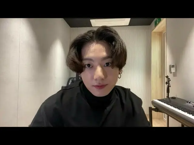 「BTS(防弾少年団)」JUNG KOOK、公式YouTubeチャンネルで新しいヘアや新曲MVなどについて語って話題に