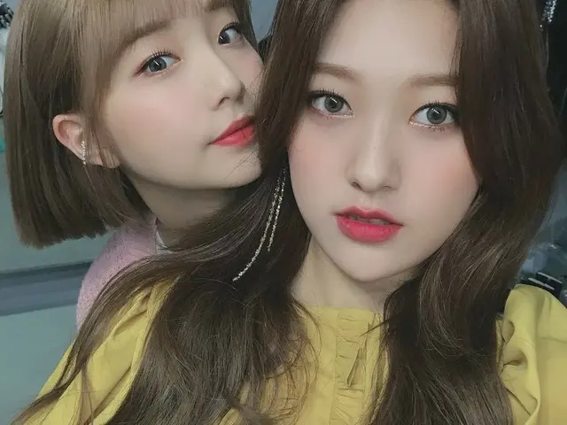 【t公式】今月の少女(Loona)、しばらくして #今月の少女(LOONA)がSBSパワーFMイジュンのヤングストリートに出撃し！肌寒い秋の夜の寒さを今月の少女