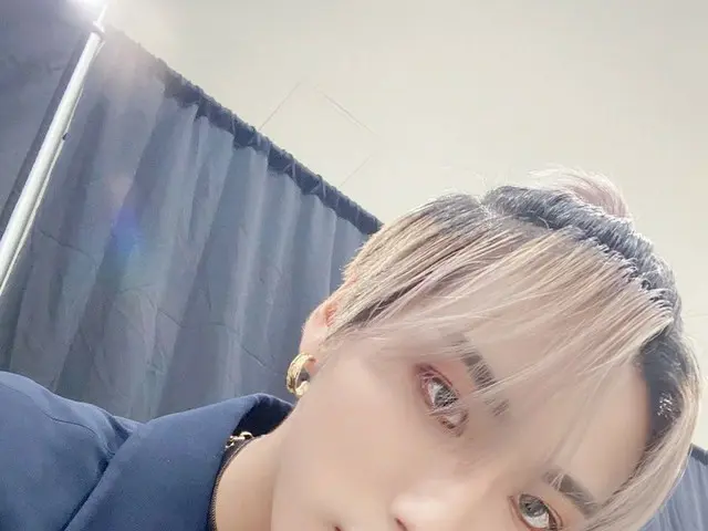 【T公式】ATEEZ、[ #トーチ]Hello👋🏻 #ATEEZ #ATEEZ