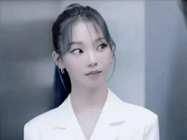 SMエンタの新ガールズグループaespa KARINA＆EXO カイの現代車広告映像ワンシーン