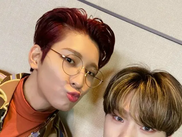 【JT公式】SEVENTEEN、RT pledis_17：[17'SDino] CARAT ～～！ 屈しないで胸を張って