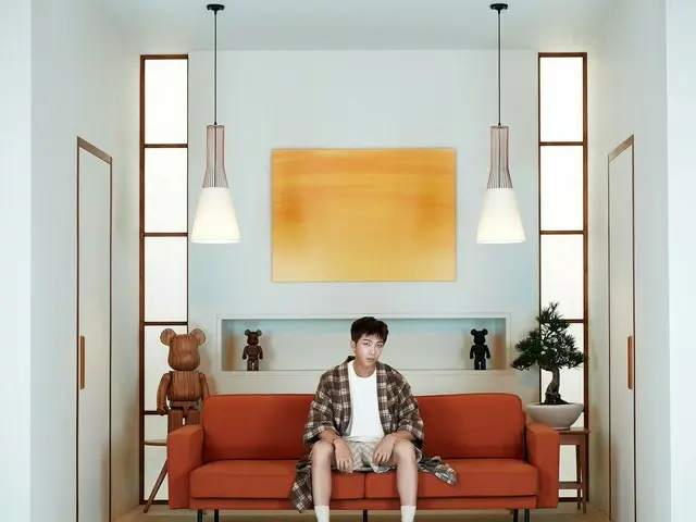 【d公式big】#BTS #BTS(防弾少年団)#BTS_BE Concept Photo  -  RM 🎧 #Curated_by_BTS #RM  