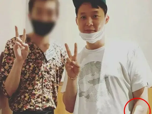 ユチョン(元JYJ)、、元婚約者の顔を入れたとされる腕のタトゥーが消えていると話題に