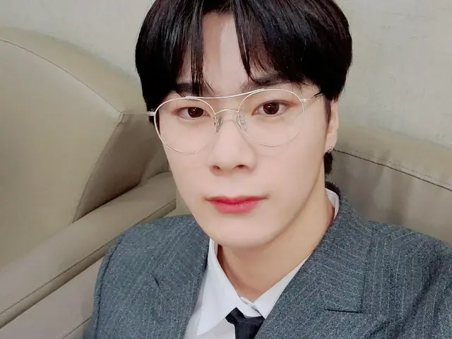 【T公式】ASTRO、ドドン〜！ロハ暖かく着ご飯によく食べダニジョ？😏 #ASTRO #アロハ #よく_過ごし_のです