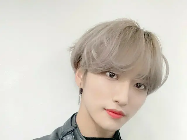 【T公式】ATEEZ、[ #トーチ]今日の聖火見頑張れ❤ #ATEEZ #ATEEZ